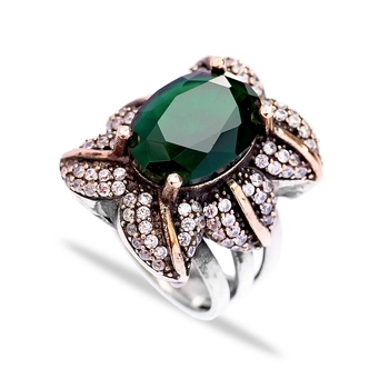 Osmański pierścień - kwiat ze szmaragdem w centrum