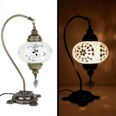 Lampa mozaikowa stojąca