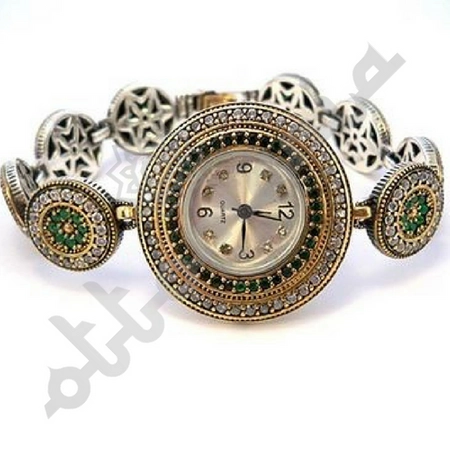 Srebrny zegarek bogato zdobiony