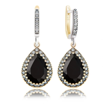 Klasyczne kolczyki z onyksem