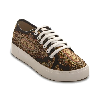 Sportowe buty na co dzień