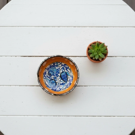 Popielniczka ceramiczna pomarańczowa z orientalnym wzorem handmade