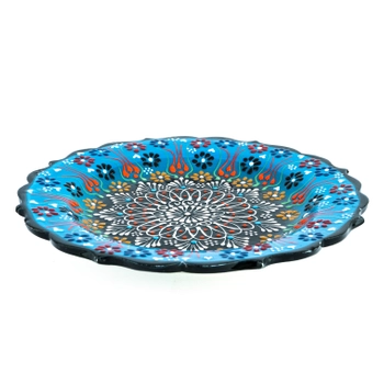 Ręcznie zdobiony talerz wykonany z ceramiki 25 cm
