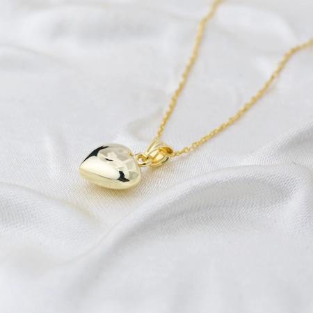 Naszyjnik srebrny z sercem pozłacany - damski naszyjnik