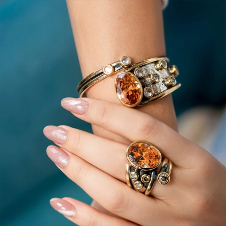 Srebrny pierścionek z dużym złotym topazem - Wyprawa przez orient