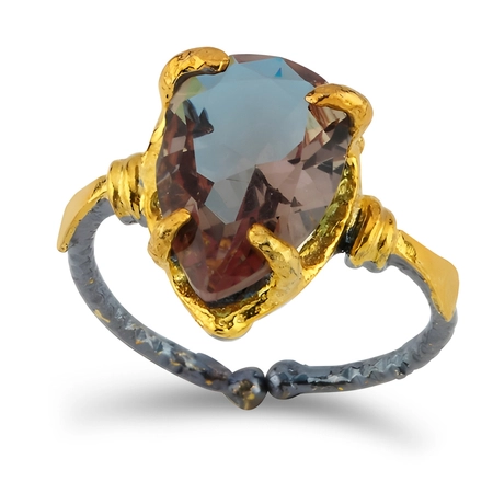 Srebrny pierścionek z zultanitem w kształcie gruszki - W złotych szponach orientu