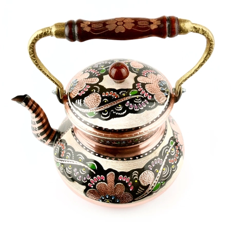 Turecki czajnik z miedzi – Elegancja i tradycja w jednym