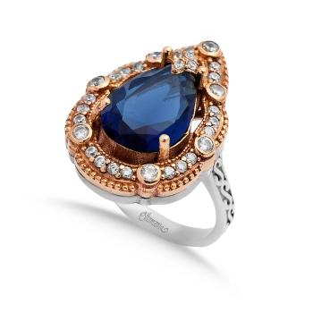 Pierścionek srebrny z szafirem i cyrkoniami