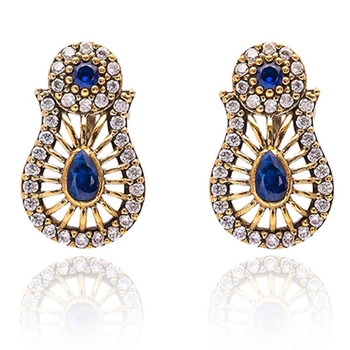 Ażurowe kolczyki - kielich tulipana