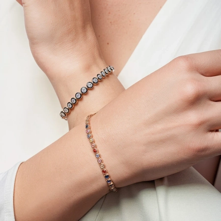 Srebrna bransoletka z kolorowymi cyrkoniami