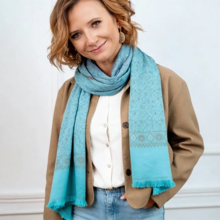 Jedwabny szal - Powiew Wschodniej Bryzy