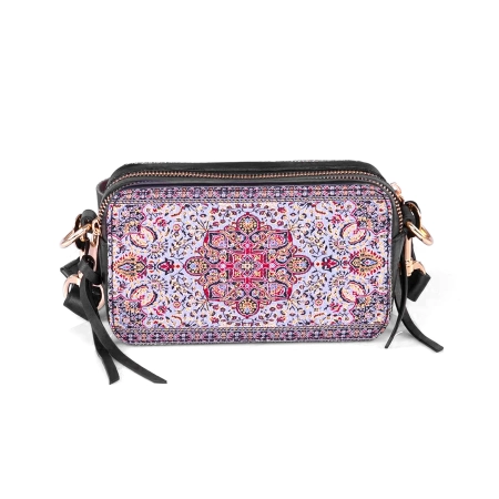 Torebka z czarnej ekoskóry z motywem w odcieniach różu i złota