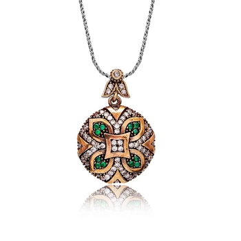 Masywny srebrny naszyjnik ze szmaragdami