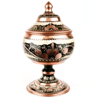 Miedziana miska na słodkości z pokrywką 