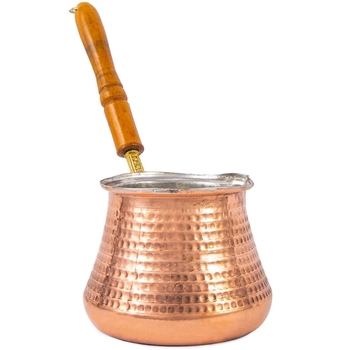 Miedziany tygielek do kawy po turecku z drewnianą rączką 850 ml
