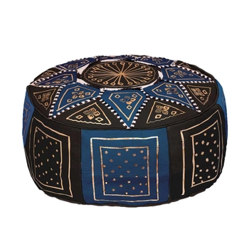 Dekoracyjna pufa ze skóry