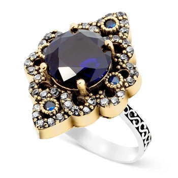 Srebrny romb z szafirami - pierścień