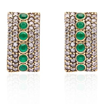 Subtelne, podłużne kolczyki ze szmaragdem
